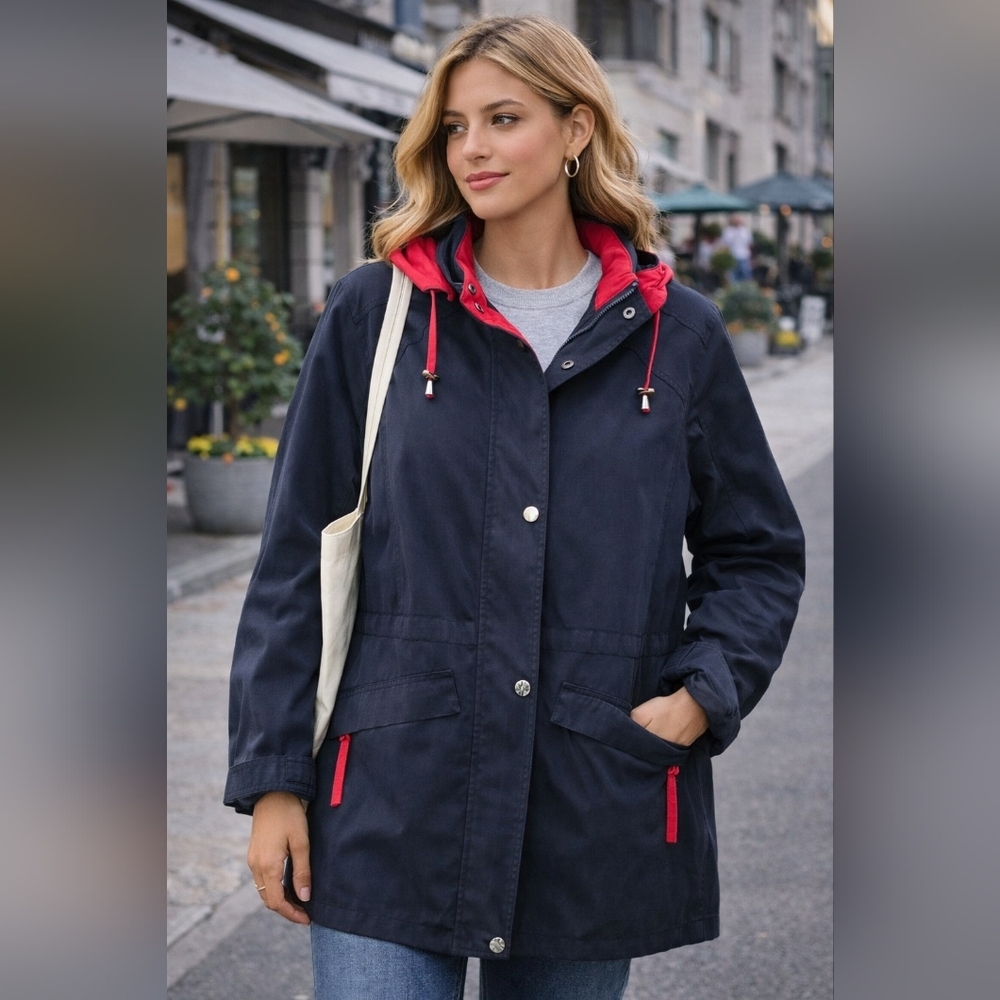 Vintage Fenneli Sport Navy Hooded Jacket with Red Trim